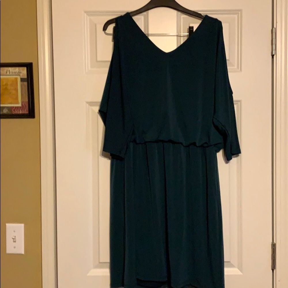 Hunter green new INC Shoulder cut out mini dress